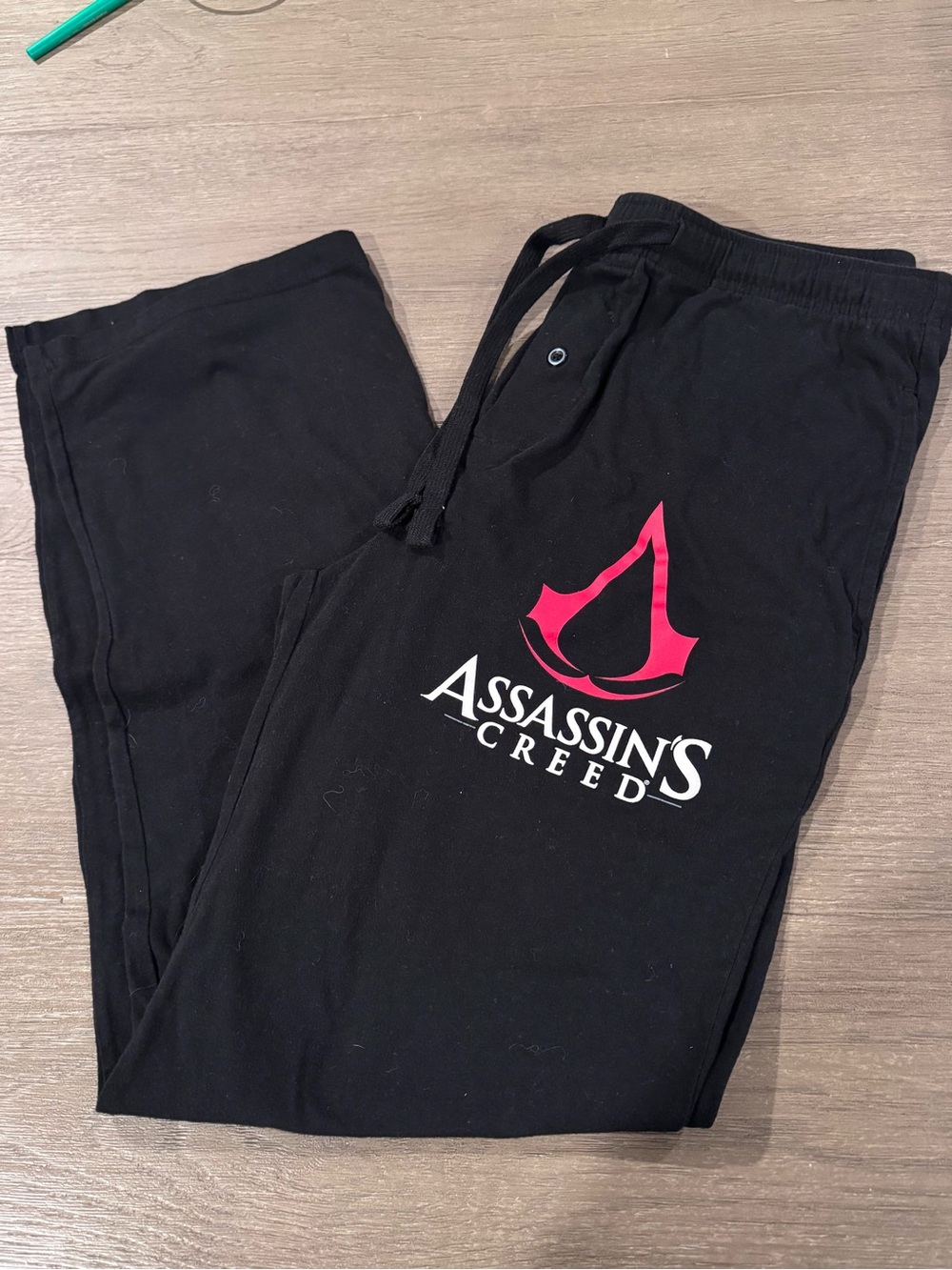 Assassin’s Creed Men's Black Logo Joggers Lounge Pants!